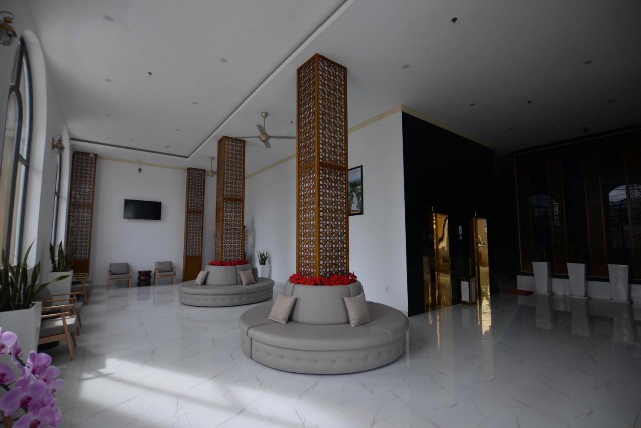 Que Toi Hotel Soc Trang Extérieur photo