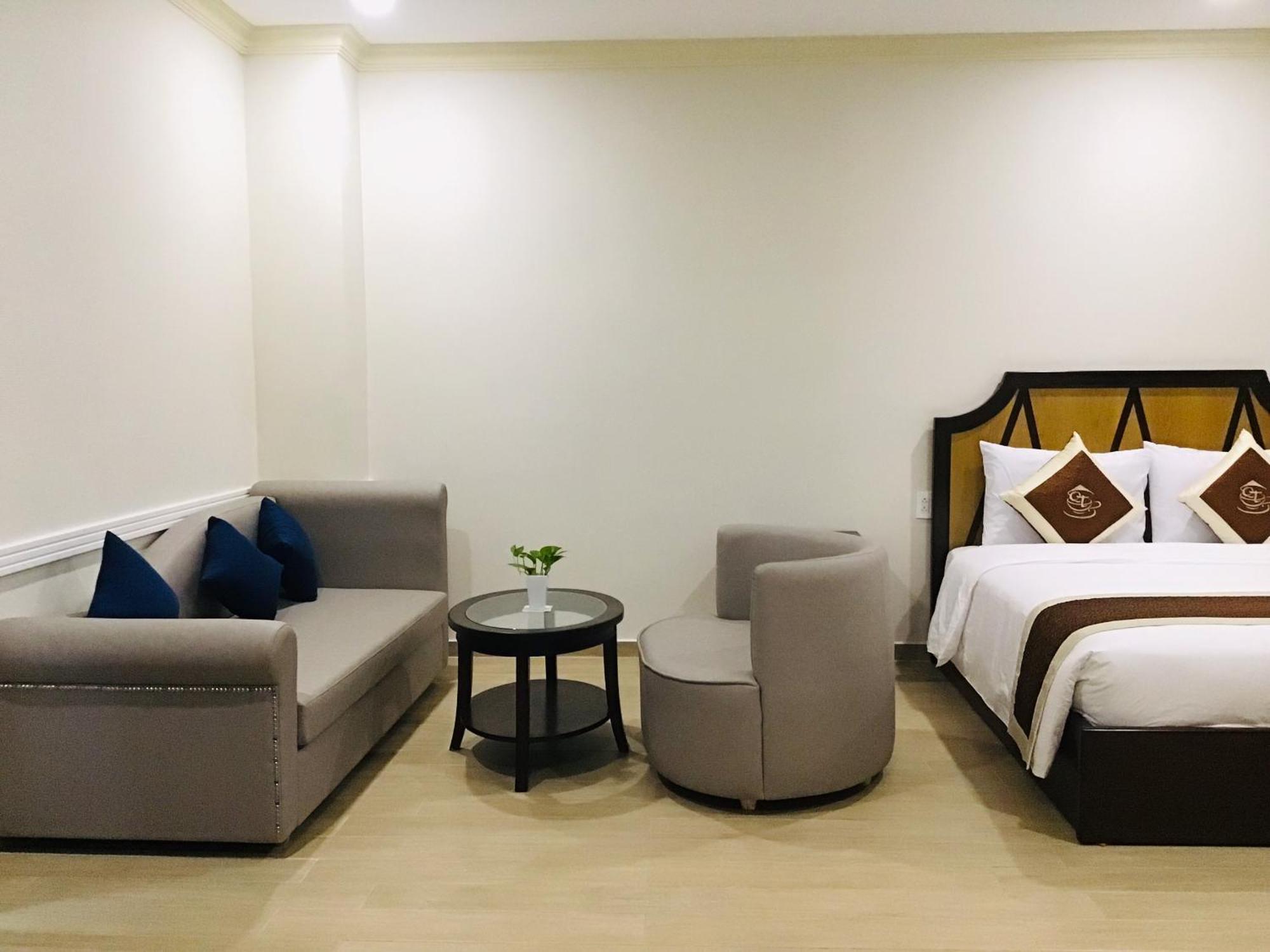 Que Toi Hotel Soc Trang Extérieur photo