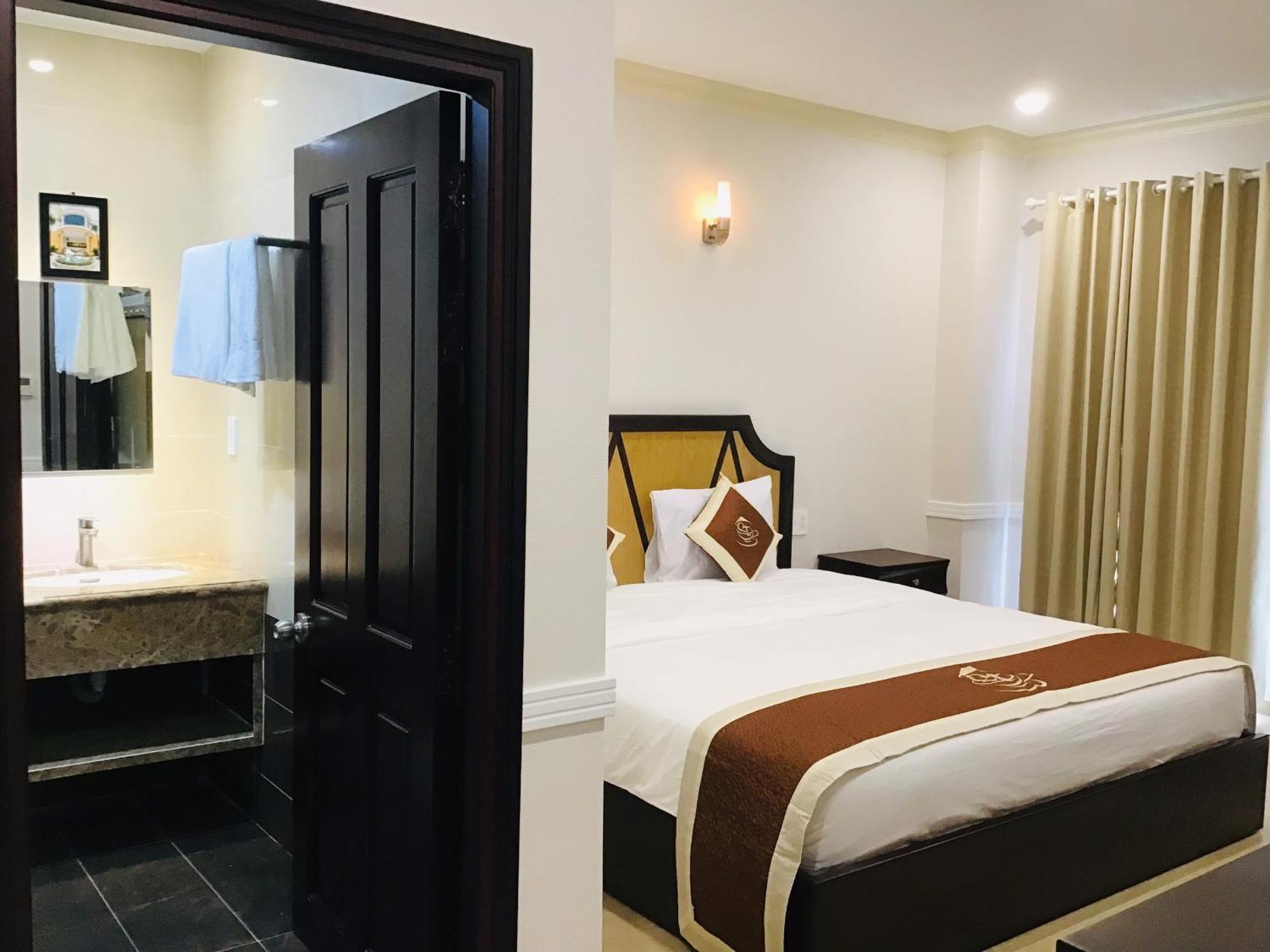 Que Toi Hotel Soc Trang Extérieur photo
