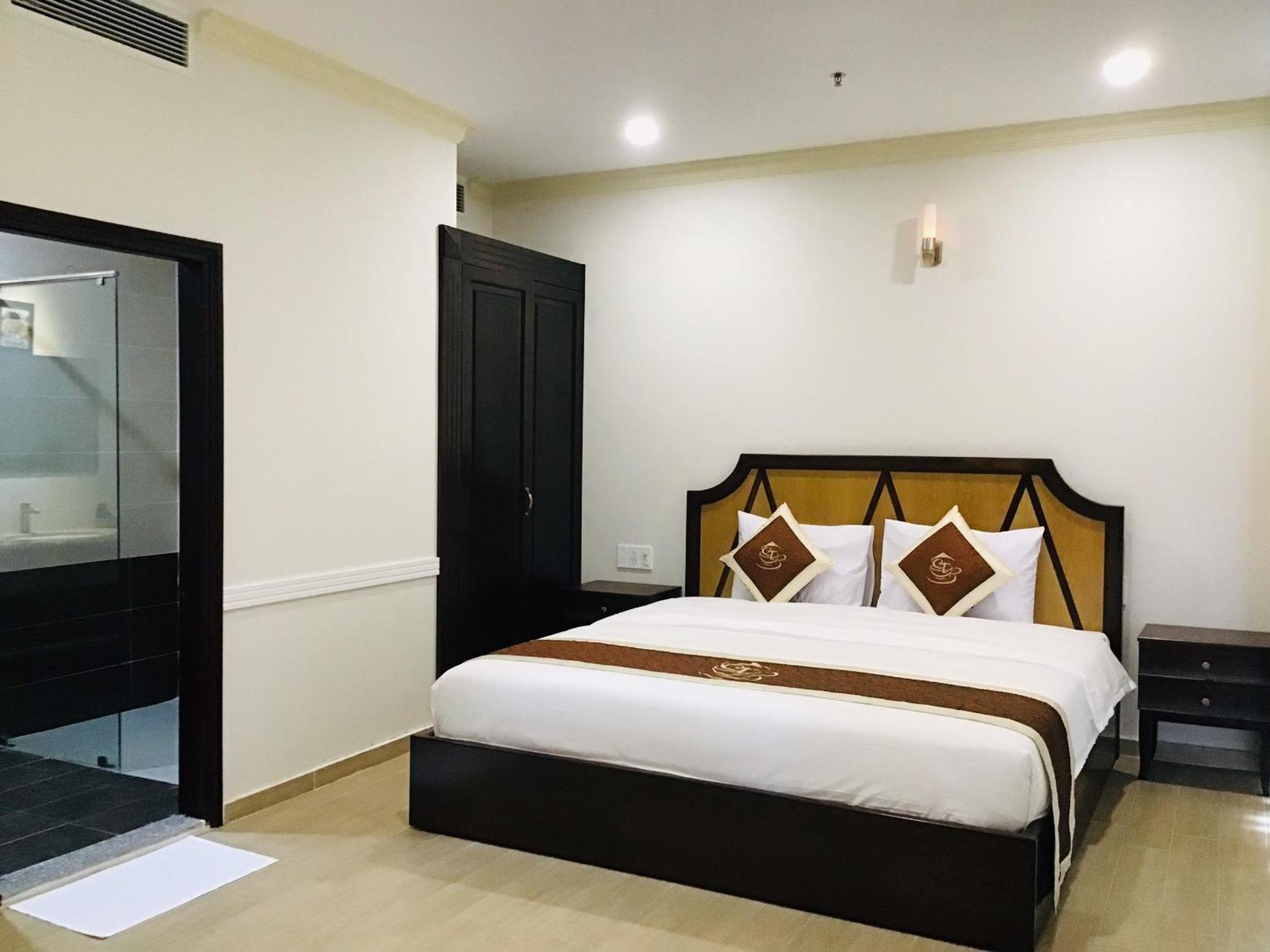 Que Toi Hotel Soc Trang Extérieur photo