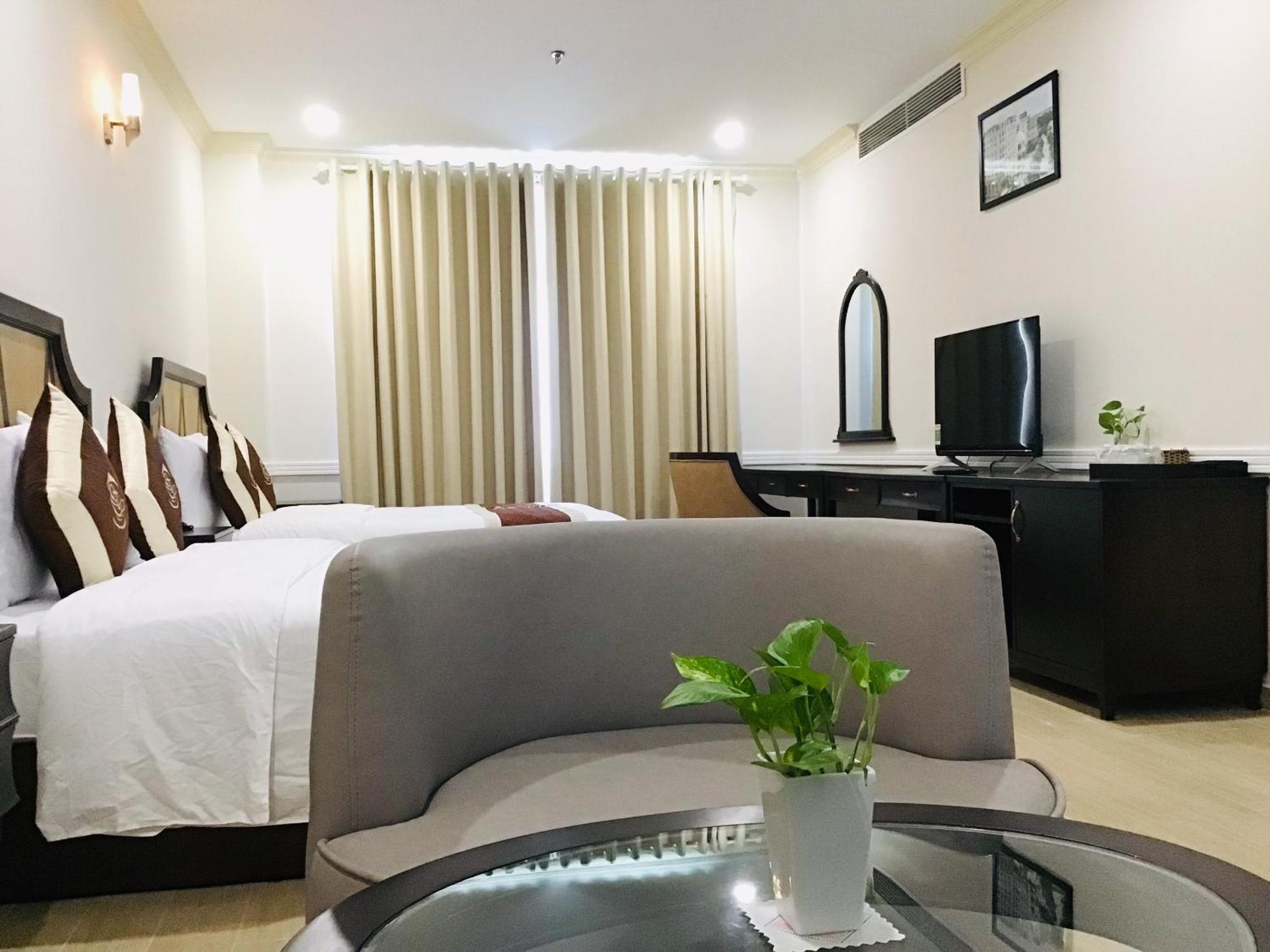Que Toi Hotel Soc Trang Extérieur photo